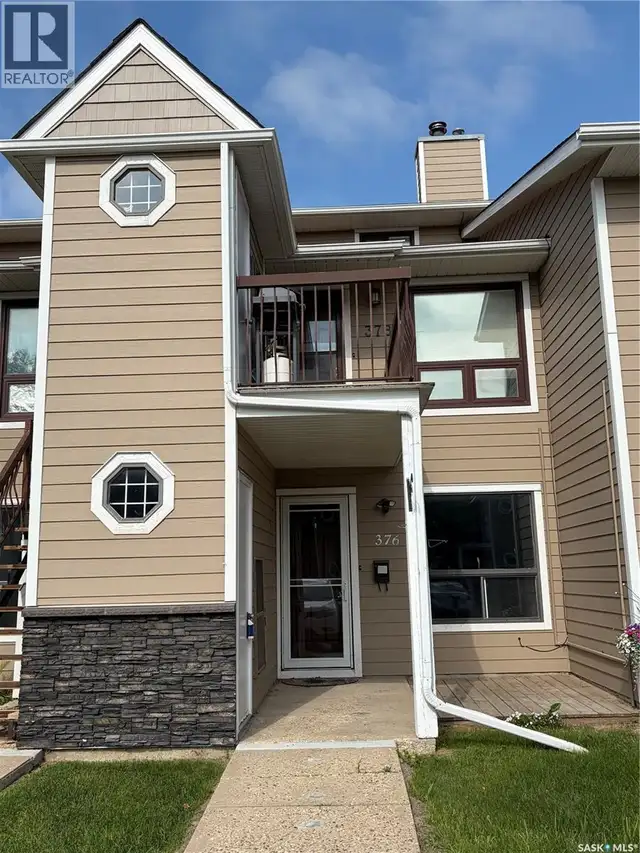 376 Cedar Meadow DRIVE Regina, Saskatchewan in Condos for Sale in Regina - Image 2
