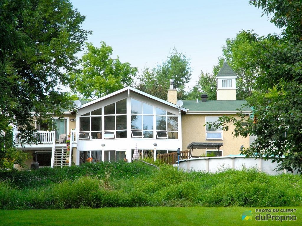 $1,600,000 - Triplex for sale in St-Placide — photo 1