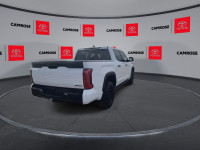 Off-Road Package! The stylish and capable Toyota Tundra provides plenty of comfort and safety to you... (image 7)