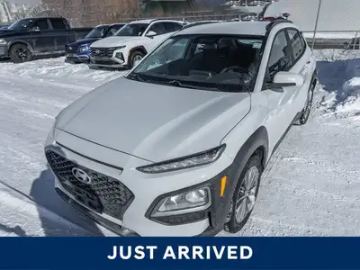 *Blind Spot Detection, Heated Steering Wheel, Heated Seats, Aluminum Wheels, Remote Keyless Entry!*...