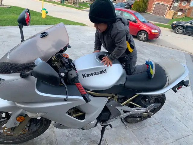 Motorcycle in Motorcycle Parts & Accessories in Barrie - Image 7