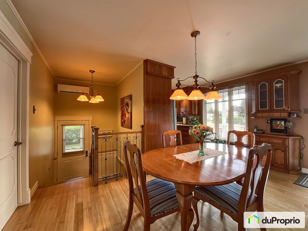 $379,000 - Bungalow for sale in St-Germain-De-Grantham — photo 3