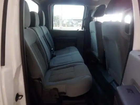 2012 Ford F-550 4x4 Crew Cab Service Truck with Shelving in Heavy Trucks in Edmonton - Image 64