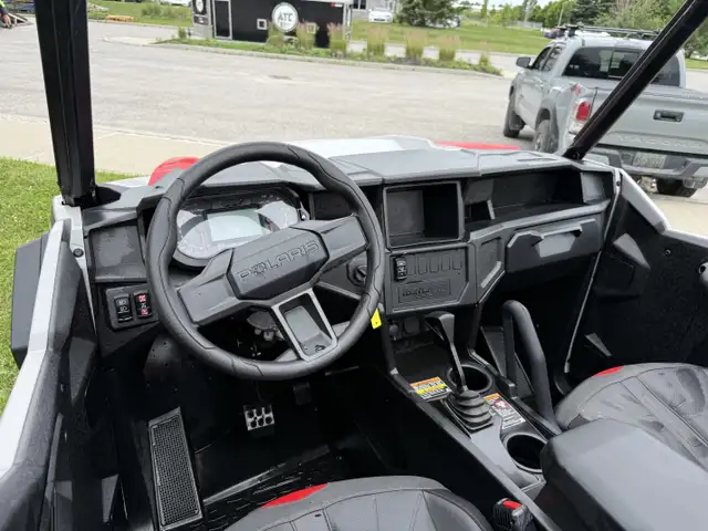 2025 Polaris GENERAL XP 1000 SPORT - GHOST GRAY Sport in ATVs in Markham / York Region - Image 10