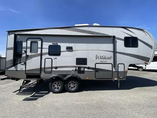 2017 Forest River RV Wildcat Maxx 242RLX in Travel Trailers & Campers in Abbotsford - Image 11