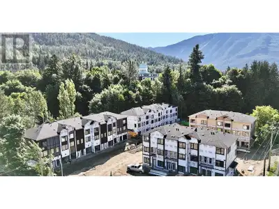 MLS® #10317563 Raven Townhomes is a boutique enclave of 31 townhomes, located on Douglas Street in o...