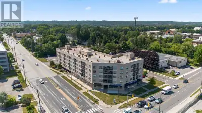 Attention: Condo Hunters! This sparkling 2 Bed, 2 Bath condominium can be found in the heart of Auro...