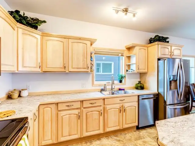 $773,800 ~ 76 Wyvern Ave w Realtor® Tamara Cromarty in Houses for Sale in Whitehorse - Image 13