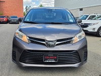 2020 TOYOTA SIENNA 8 PASSENGER WITH REMOVABLE MIDDLE SEAT TO CONVERT TO 7 PASSENGER CAPTAIN SEATING!... (image 5)