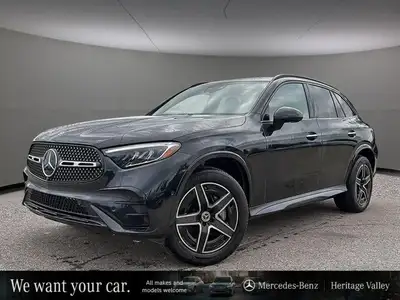 This Mercedes-Benz GLC 300 has a powerful Intercooled Turbo Gas/Electric I-4 2.0 L/121 engine poweri...