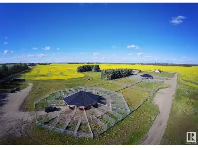 Business and Property for Sale We are pleased to present a unique opportunity to acquire YEG Kennel,...
