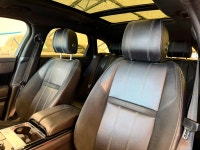 The 2019 Land Rover Range Rover Velar P300 R-Dynamic SE is a striking luxury SUV that blends avant-g... (image 5)