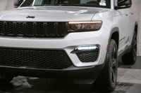 Engine: 3.6L PENTASTAR VVT V6 W/ESS (image 7)