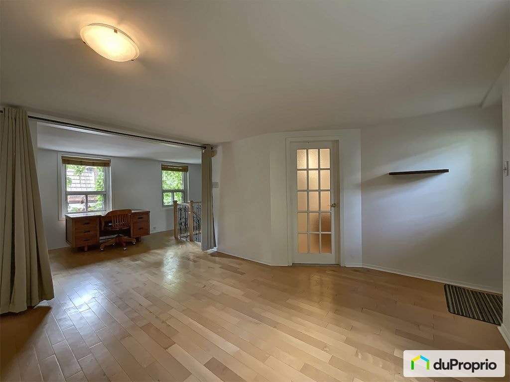 $857,000 - 2 Storey in Mercier / Hochelaga / Maisonneuve — photo 3