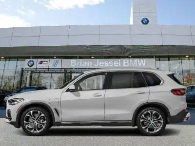 Hybrid, Sunroof, Heated Seats, Apple CarPlay, Navigation, Heated Steering Wheel, Power Liftgate, Bli...