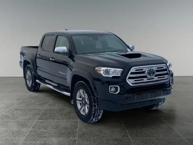 2018 Toyota Tacoma 4x4 Double Cab V6 Auto TRD Off Road in Cars & Trucks in Edmonton - Image 10