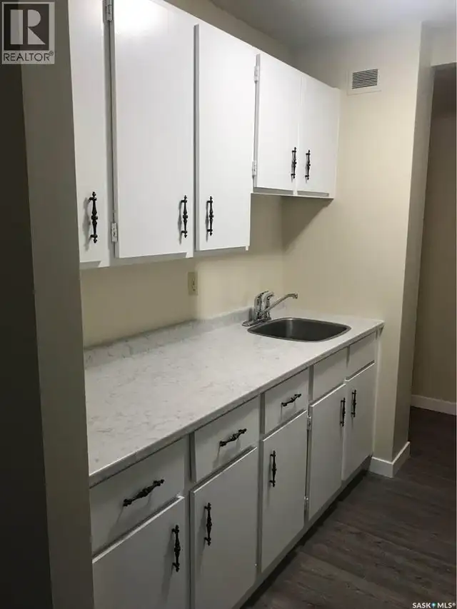 31 & 51 Centennial STREET Regina, Saskatchewan in Commercial & Office Space for Sale in Regina - Image 10