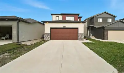 R14//Selkirk/Showing Start now,Offer ar received.Open House Sat(April 18) and Sun(April 19) from 2-4...