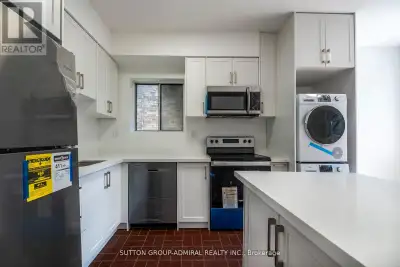 Fully Renovated in 2023 Spacious And Rare Walk Up 3 Bedroom Apartment located In The Beaches,Steps A...