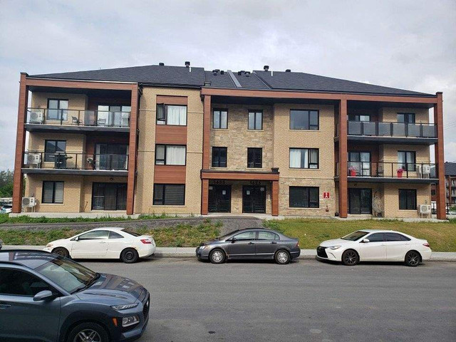 2 CH - 1 SDB - Laval - $2,000 /mo dans Locations longue durée  à Laval/Rive Nord