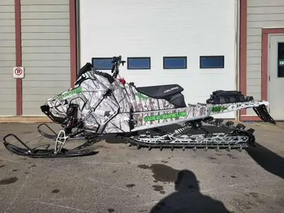 Western Canada's Largest Used Boat and Powersports Dealership! Over 150 units in stock! Over 24000 o...