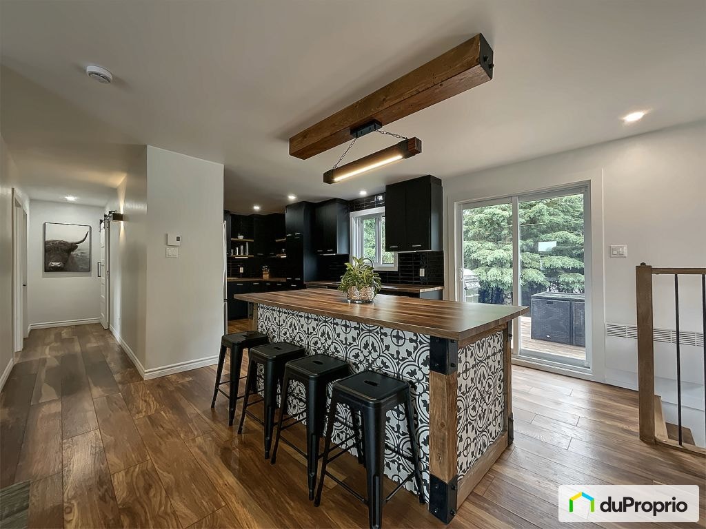 $449,900 - Bungalow for sale in Berthierville — photo 2