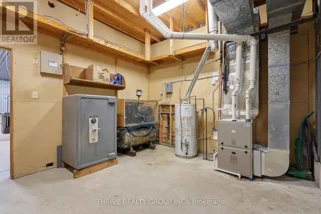 331 NEPTUNE CRESCENT London East (East J), Ontario in Commercial & Office Space for Rent in London - Image 27