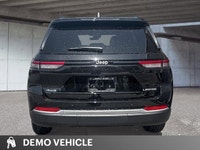 This Jeep Grand Cherokee delivers a Intercooled Turbo Regular Unleaded I-4 2.0 L/122 engine powering... (image 5)