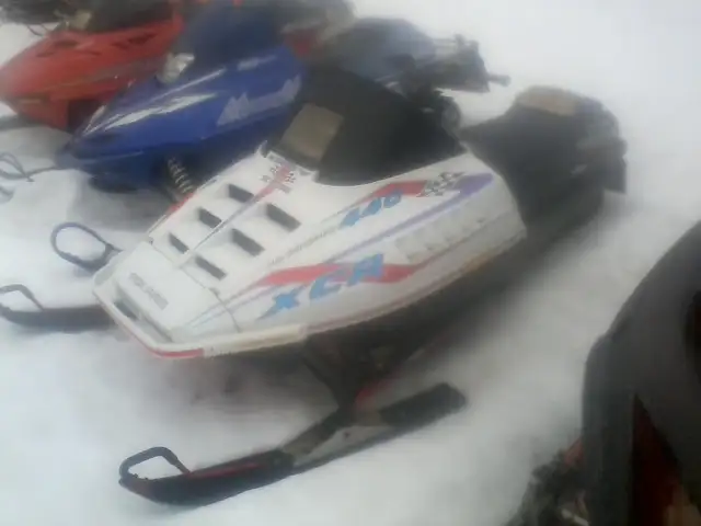 YAMAHA.CAT.TRIPLE'S,XCR440,ICE.FISHING+KIDS.SLEDS.CALL7802409380 in Snowmobiles in Edmonton - Image 3