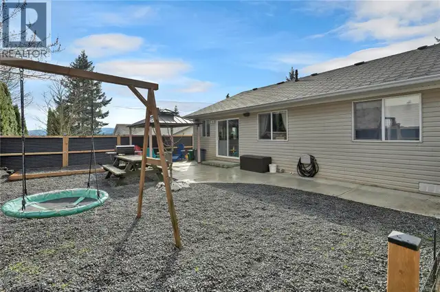 1041 Shellbourne Blvd Campbell River, British Columbia in Houses for Sale in Campbell River - Image 28