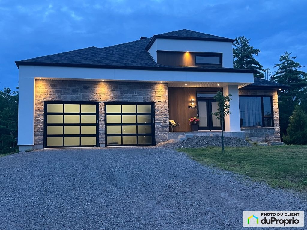 $1,499,000 - Bungalow for sale in Mirabel (Mirabel en Haut) — photo 1