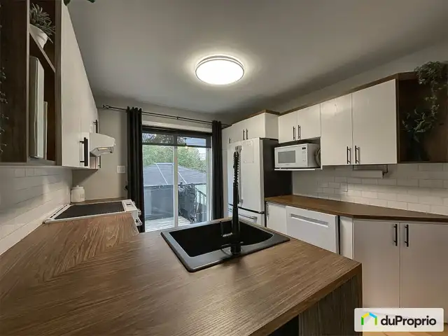 $439,000 - Semi-detached for sale in St-Michel in Houses for Sale in Longueuil / South Shore - Image 5