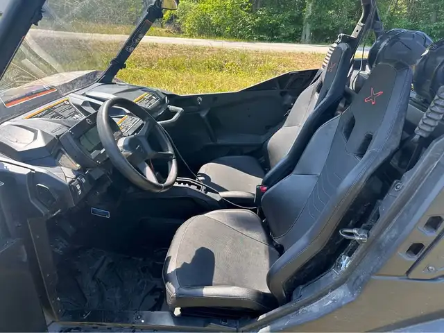 2022 CANAM COMMANDER XMR 1000-CAMO! in ATVs in Sudbury - Image 9