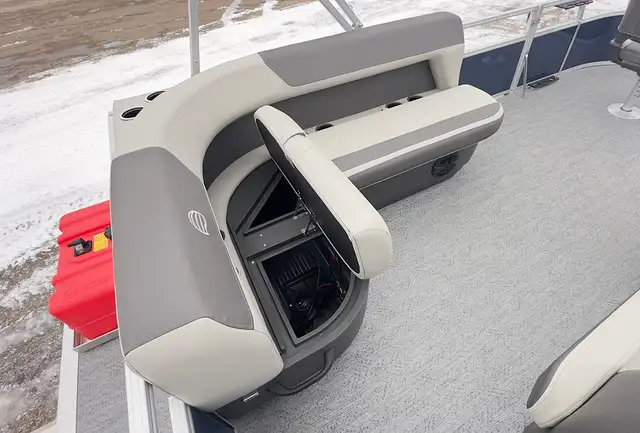 2026 Sun Tracker Bass Buggy 16 XL Select Pontoon boat in Powerboats & Motorboats in Prince Albert - Image 28