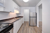 Kingswood Estates is also surrounded by Alpine Park, McLennan Park and just a short distance to Pete... (image 1)