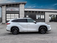 WAS: $46798 NOW: $44798 plus taxes and licensing fees2021 Toyota Highlander Hybrid Limited AWD – Pre... (image 2)