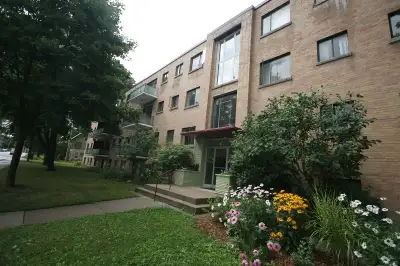 Wortley Village Premium1 Bedroom Balcony Hardwood Floors