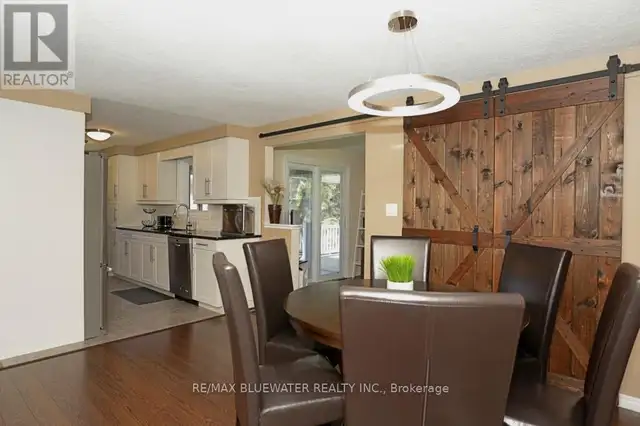 314 WYLDWOOD LANE S South Huron (Stephen), Ontario in Houses for Sale in Grand Bend - Image 17
