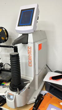 Mitutoyo Digital hardness tester