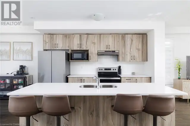 469 PROVIDENT Way Mount Hope, Ontario62864389267203124