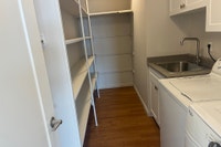 STUNNING 2 BEDROOM 2 BATHROOM PENTHOUSE SUITE FOR RENT | IN-SUITE LAUNDRY ROOM WITH AMPLE STORAGE |... (image 4)