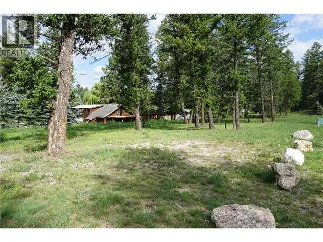 EAGLEBROOK Court Lot# 11 Fairmont Hot Springs, British Columbia in Land for Sale in Cranbrook - Image 8