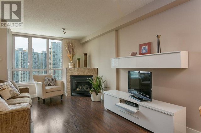 2101 63 KEEFER PLACE Vancouver, British Columbia in Condos for Sale in Vancouver - Image 4