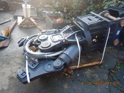 2023 Jisan JSDS200 Demolition Processor * Weight: 5,000 lbs * Features: Twin cylinder, 120-ton crush...
