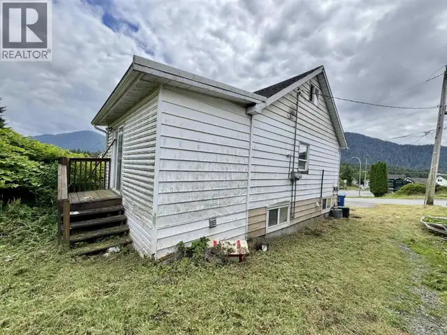 1537-1539 PIGOTT AVENUE Prince Rupert, British Columbia in Houses for Sale in Prince Rupert - Image 18