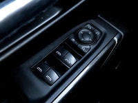 The 2021 GMC Sierra 1500 AT4 is where premium design meets uncompromising performance. Built for adv... (image 9)