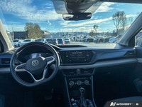 Only 1 Miles! This Volkswagen Taos delivers a Intercooled Turbo Regular Unleaded I-4 1.5 L/91 engine... (image 9)