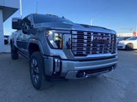 Take a look at this FULLY-LOADED Denali 3500 Heavy-Duty DURAMAX Diesel.... With every option includi... (image 7)