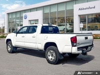 This Toyota Tacoma boasts a Regular Unleaded V-6 3.5 L/211 engine powering this Automatic transmissi... (image 2)