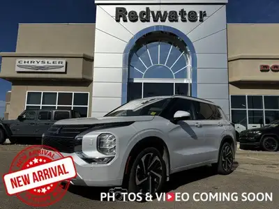 *About This Used Mitsubishi Outlander for sale in Alberta* This Mitsubishi Outlander delivers a Regu...